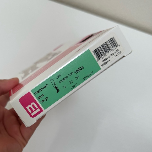 New In Box Mediven Plus Medical Compression Beige Closed Toe Stocking Size IV - Picture 6 of 9